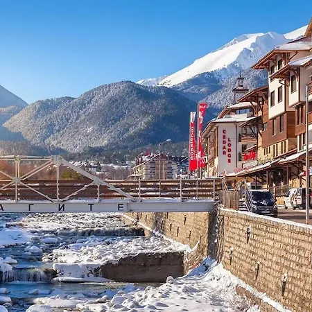 Apartament Alpin Penthouse 2 Bedroom With Fireplace And Mountain View Bansko