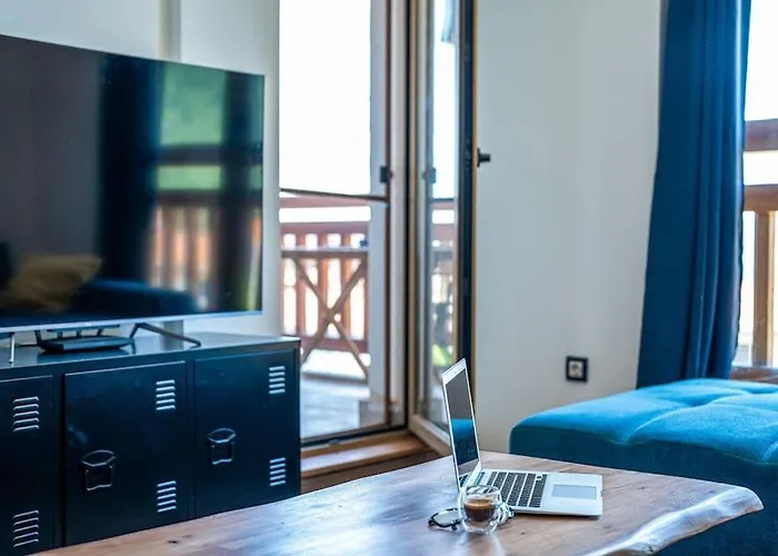 Apartament Alpin Penthouse 2 Bedroom With Fireplace And Mountain View Bansko