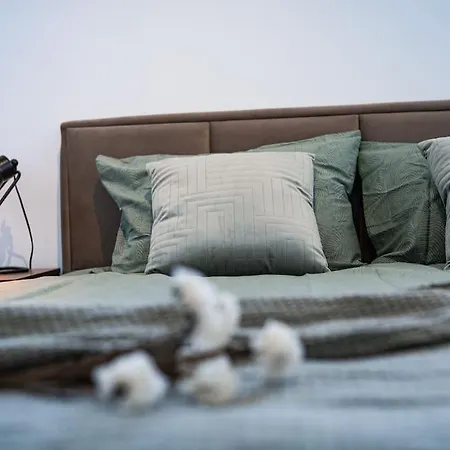 Alpin Penthouse 2 Bedroom With Fireplace And Mountain View Appartement *