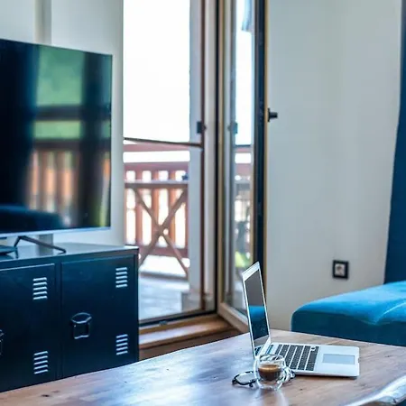 Appartement Alpin Penthouse 2 Bedroom With Fireplace And Mountain View Bansko