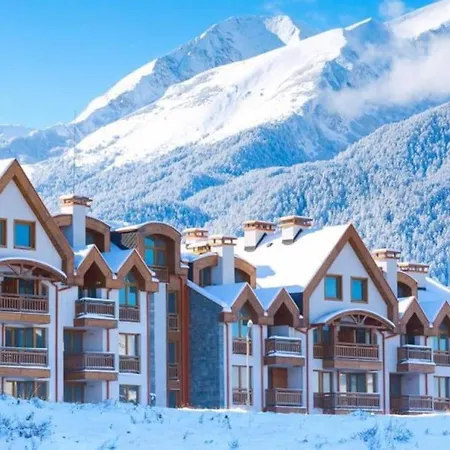 Alpin Penthouse 2 Bedroom With Fireplace And Mountain View * Bansko